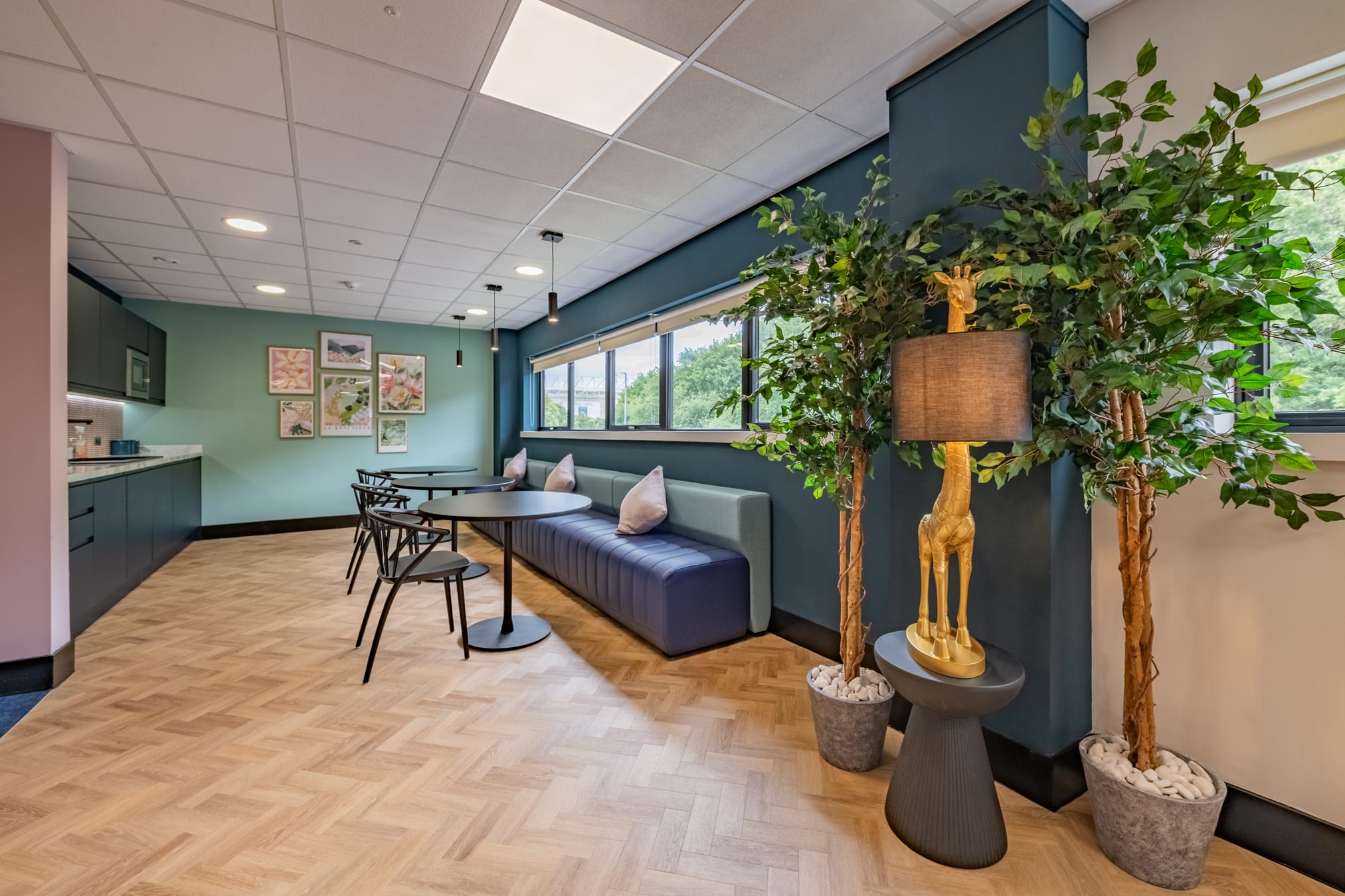 Aalco Office Design And Fit Out 68